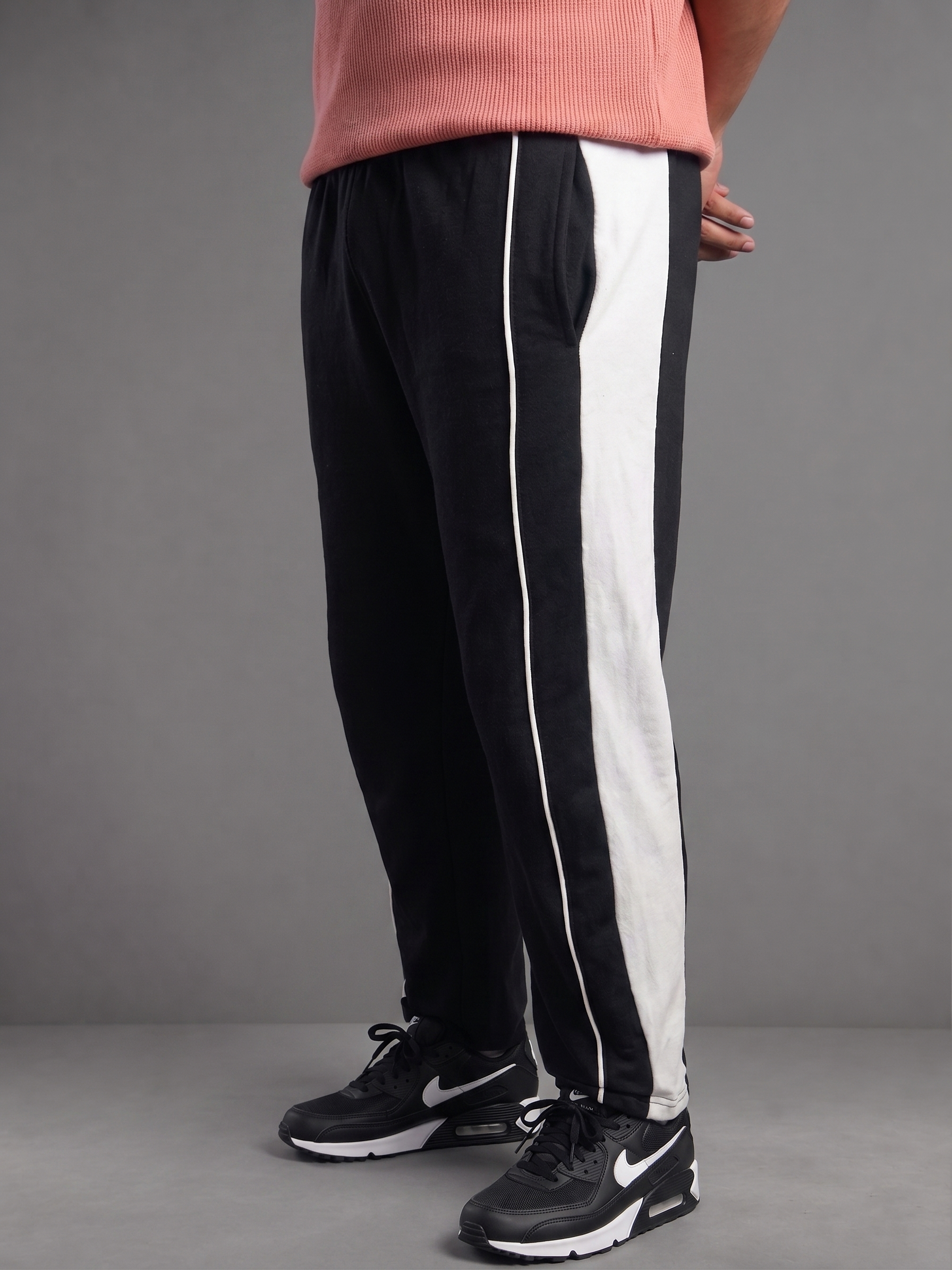 BLACK - DUAL PANEL BAGGY