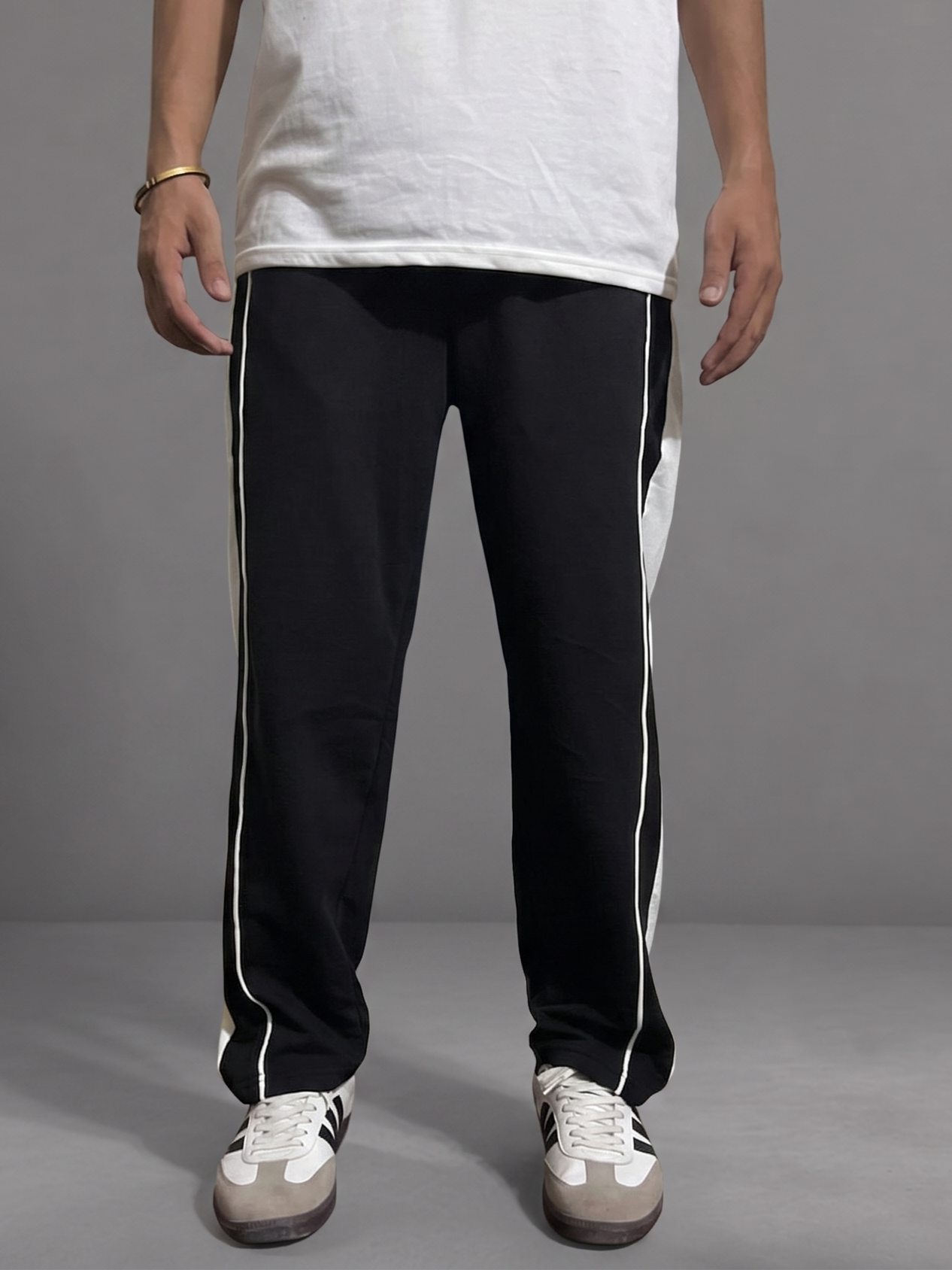 BLACK - DUAL PANEL BAGGY